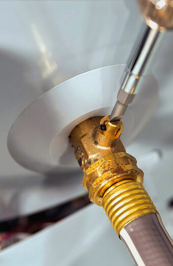 https://eastperthhotwater.com.au/uploads/2025/06/gas-hot-water-system-23833.jpg