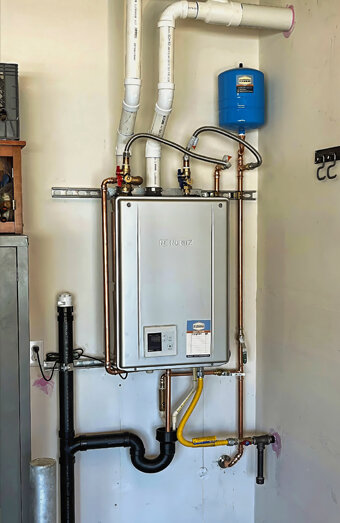 https://eastperthhotwater.com.au/uploads/2025/06/instant-hot-water-systems-98444.jpg